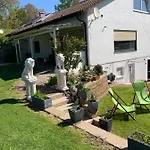 Panorama-wohnung-im-grünem Allensbach