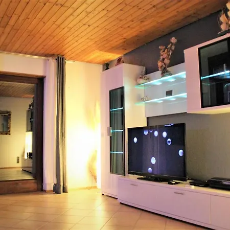 Panorama-wohnung-im-gruenem Daire Allensbach